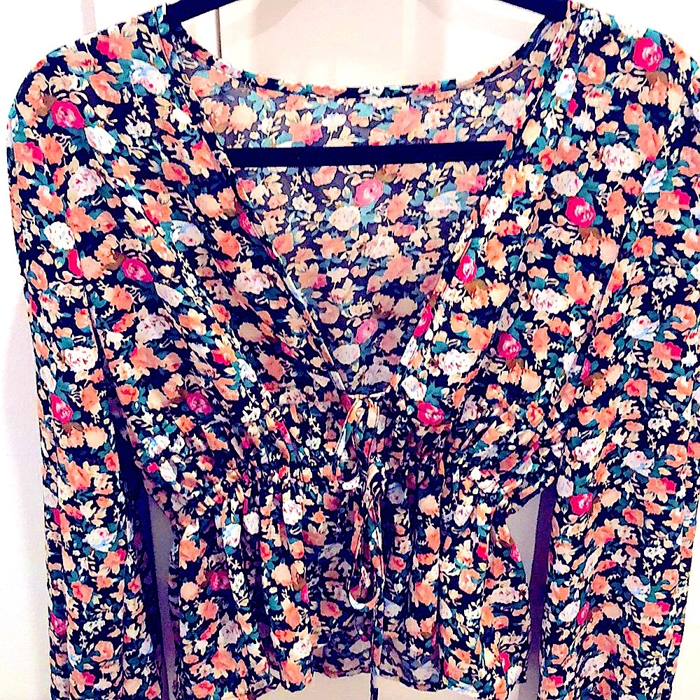 [SHEIN] Floral Long Bell-Sleeve Front-Tie Shirt - Womens Size Medium